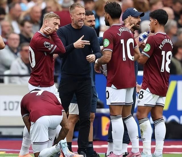 隐蔽骗术：揭秘“智能手表作弊器”——如何实时传输牌桌数据至后台分析。（隐秘作弊术：揭露“智能手表作弊器”——牌局数据如何被实时上传至后台分析）