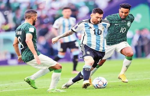 墨尔本胜利队长：我们正处在艰难时期，需要全队一起改变局面